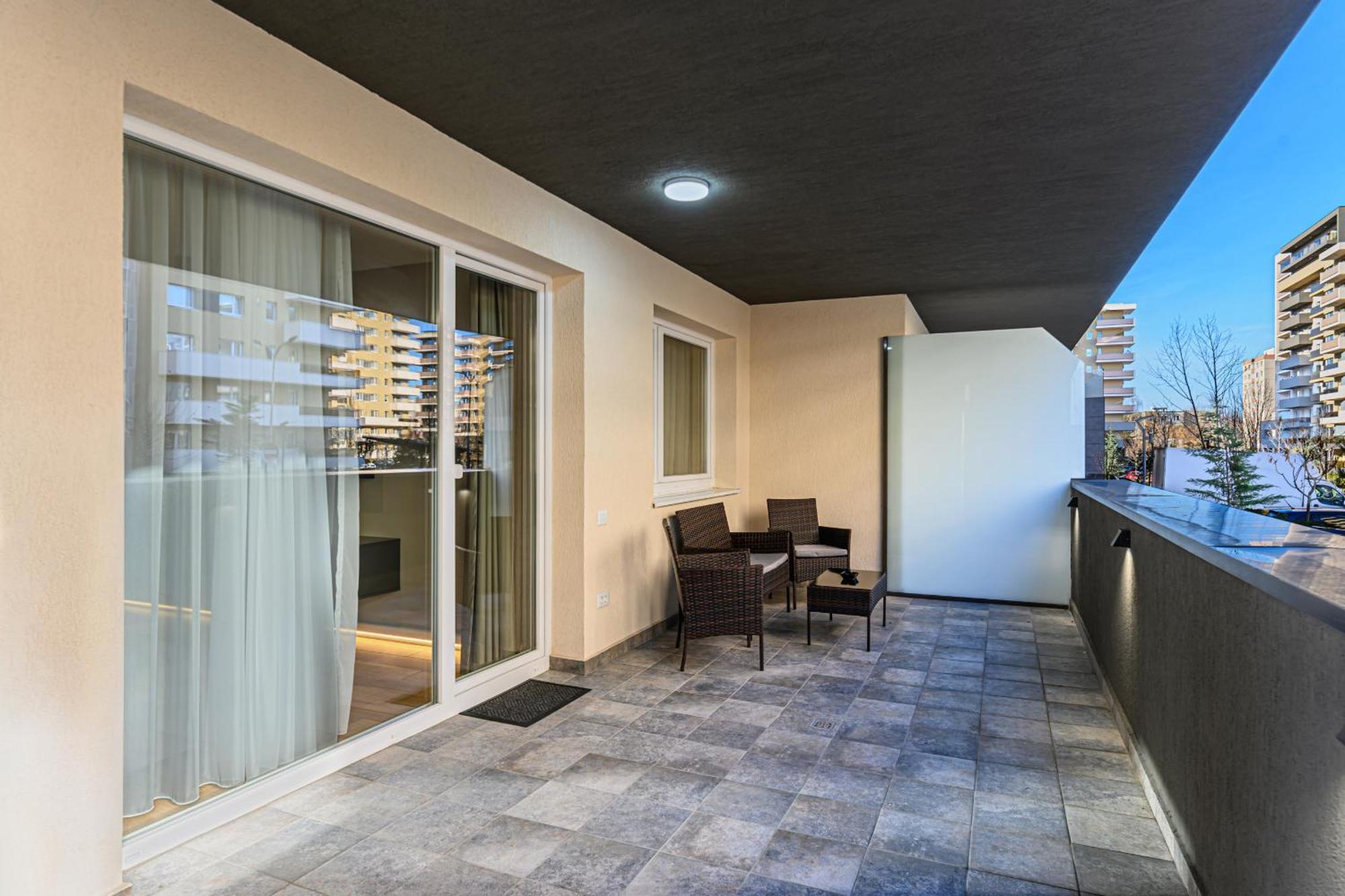 B-Holiday Luxury Apartments Urban Plaza Braszów Zewnętrze zdjęcie